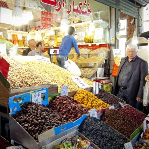 Ochutnejte místní dobroty a sušené ovoce, Írán