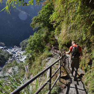 Stará hehuanská horská stezka, Taroko, Taiwan.