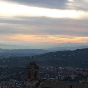 Perugia leží v kopcích, Perugia, Itálie