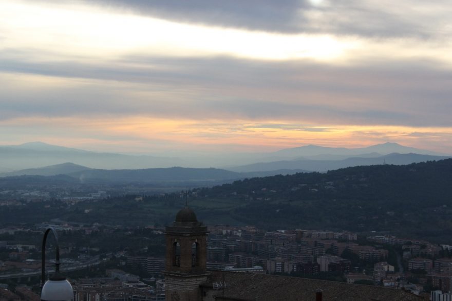 Perugia leží v kopcích, Perugia, Itálie