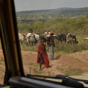 Masajové nás vítají z dálky, Tanzánie