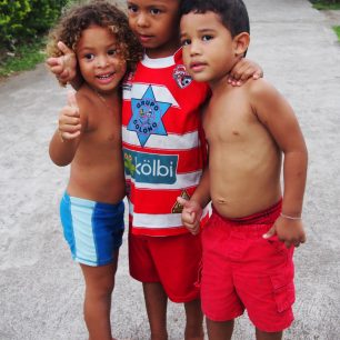 Místní děti, Kostarika