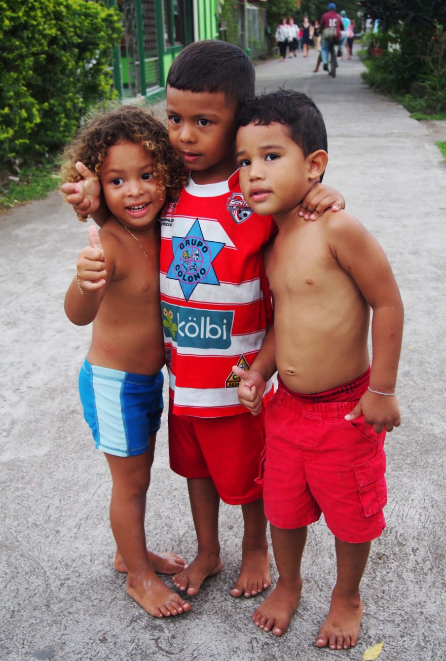 Místní děti, Kostarika
