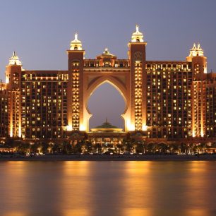 Luxusní resorty a hotely nabízí spoustu zábavy, Dubaj