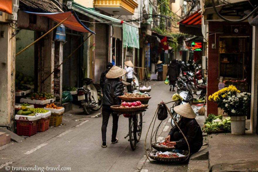 Prodavače potkáte všude, Ha Noi, Vietnam