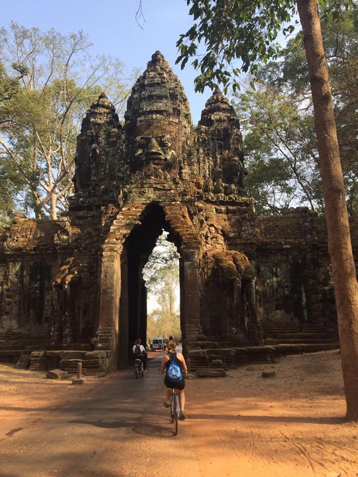 Brána do města Angkor Thom, Siam Reap, Kambodža