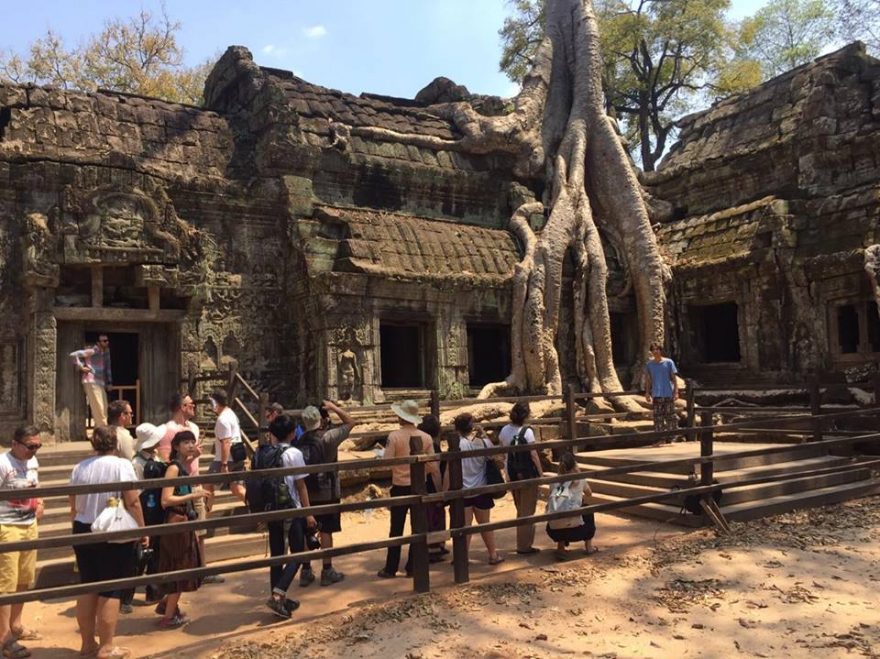 Fronta na "fotící místo", Siam Reap, Kambodža