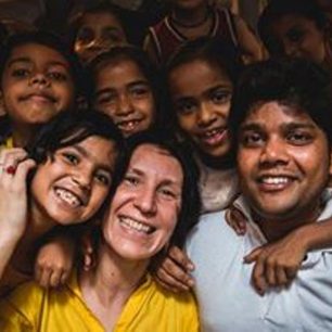 S dětmi v naší škole, Váránasí, Indie