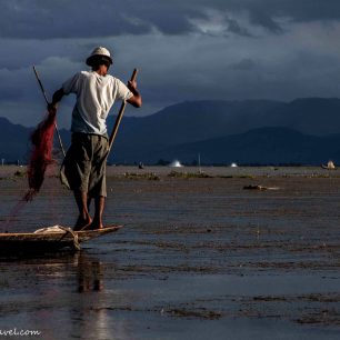 Rybaření vyžaduje zvláštní techniku, Vietnam