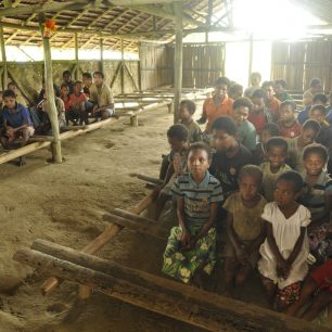 Děti ve škole, Papua Nová Guinea