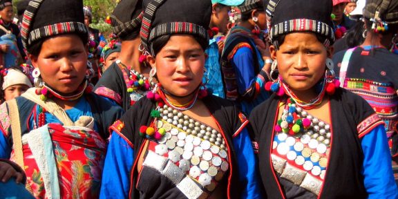 Cesta na minová pole: Luang Prabang, Phonsavan a Planina hrnců