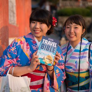 Snažil jsem se mezi mladými Japonci šířit osvětu, že projet celou Evropu za 5 dní není nejlepší nápad – uvidíme, jak úspěšně, Kyoto, Japonsko