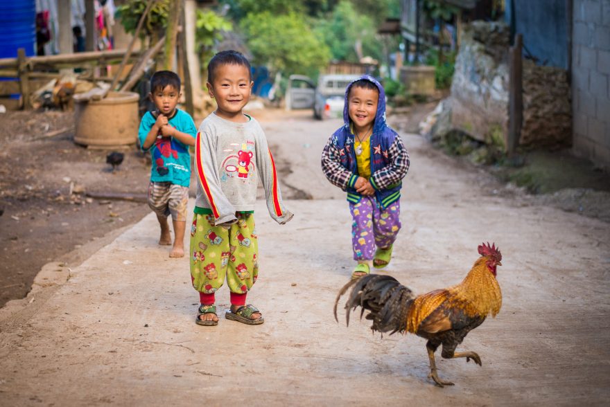 Bezprostřední děti, milí lidé, krásné prostředí i výborné světlo – fotografův ráj, Angkhang, Thajsko  