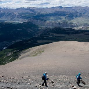 Okolo nejznámějších hor vede spousta hezkých treků, Patagonie, Argentina