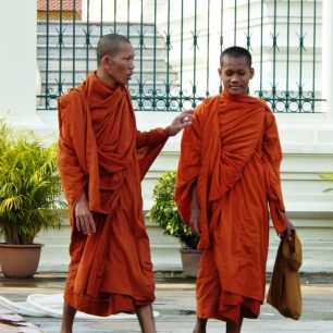 Kambodžští mniši