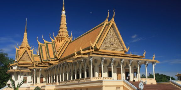 Phnompenh: město s děsivou historií a pozitivně naladěnými lidmi