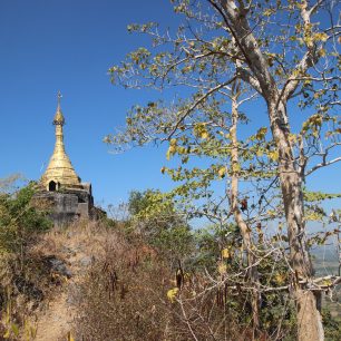 Jeden z kopečků v okolí Hpa-An, Barma