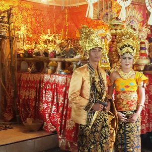 Novomanželé, Bali, Indonésie