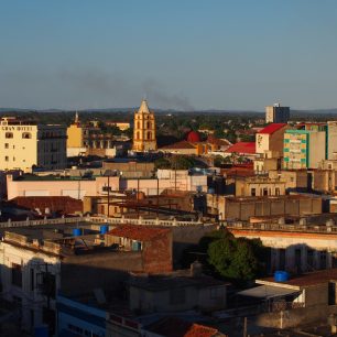 Pohled na město Camaguey, Kuba