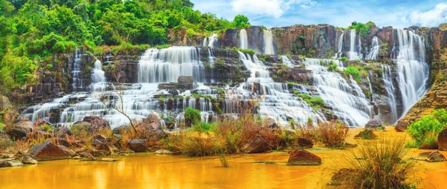 Odpočiňte si u vodopádů, Vietnam