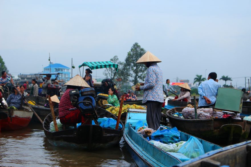 Obchodování na plovoucích trzích, Can Tho, Vietnam