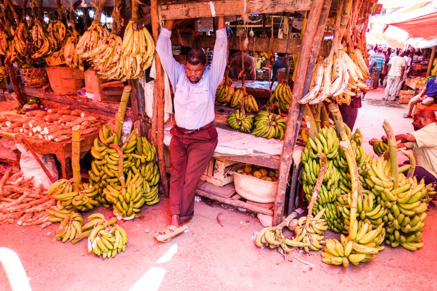 Ovoce na tržišti, Zanzibar