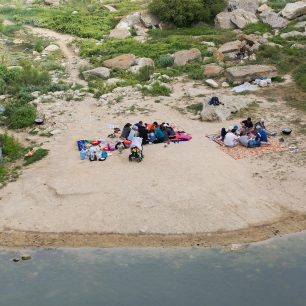 Ekologové doufají, že mladší generace už se bude v přírodě chovat ohleduplněji.