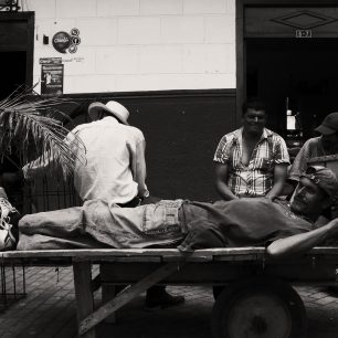 Siesta je posvátná - na jedné vesnici kousek od Medellínu