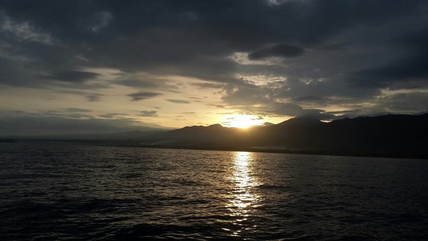 Lovina – výlet na delfíny a východ slunce, Bali, Indonésie