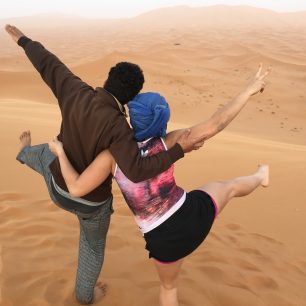  Hostitel mě zavedl na nejvyšší písečnou dunu, Maroko