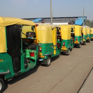 Tuktuky v Dillí, Indie