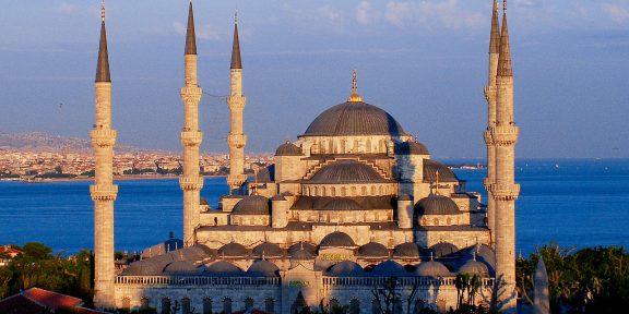 ISTANBUL: Propracovaný průvodce městem