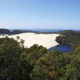 Jezero na ostrově Fraser, Austrálie