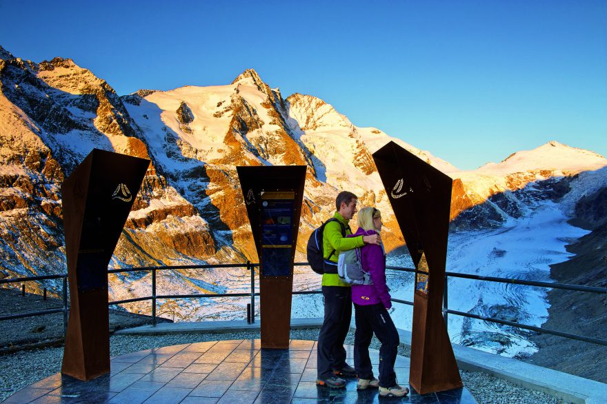Vyhlídka Kaiser-Franz-Josefs-Hohe nabízí výhledy na ledovec Pasterze i Großglockner, Rakousko, foto Franz Gerdl