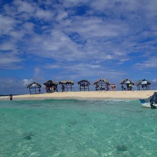 malebný ostrov uprostřed oceánu, tak to je Ostrov Paradise, Dominikánská republika