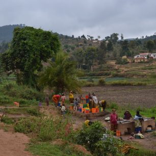 Pradleny v Lukozi, Tanzánie