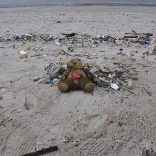 Nezapomínejte po sobě uklízet odpadky!