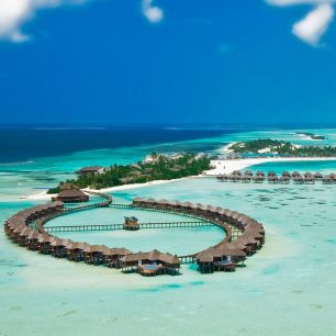 Olhuveli Beach Resort , Maledivy