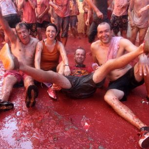 Závěrečné foto těch, co přežili s nadšením, Valencie, Španělsko