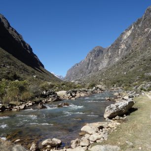 Během cesty do kempu Llamacoral, Santa Cruz, Peru
