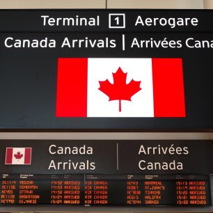 V Kanadě jsou úředními jazyky francouzština a angličtina, Kanada