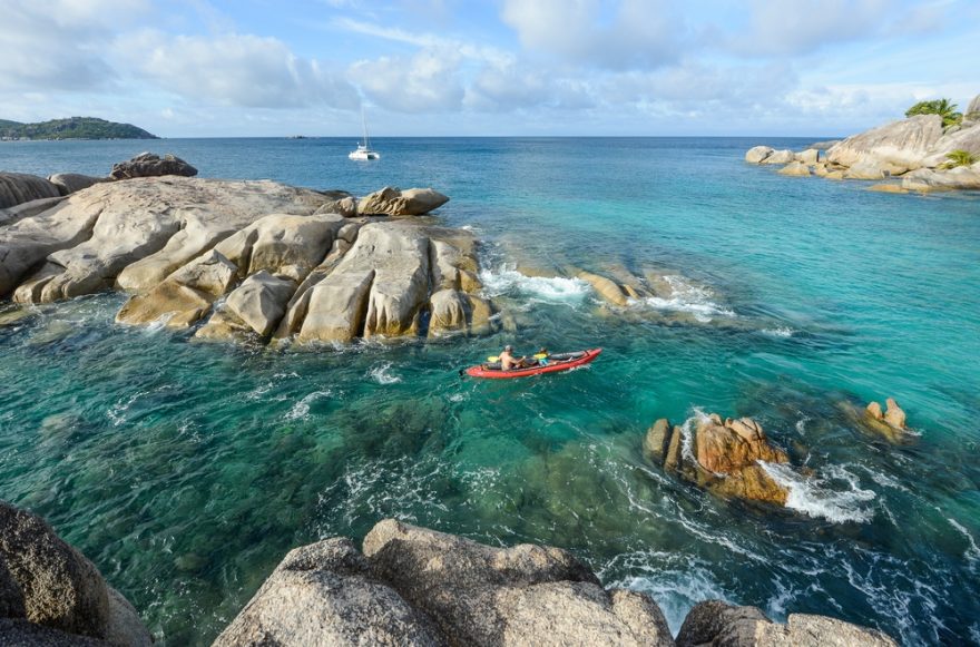 Seychely jsou ideální lokalitou pro dovolenou na plachetnici, Seychely