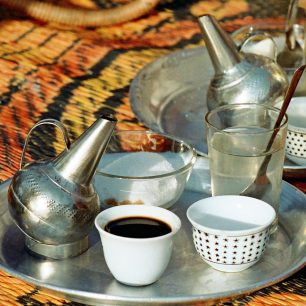 Pozvání na kávu, Súdán
