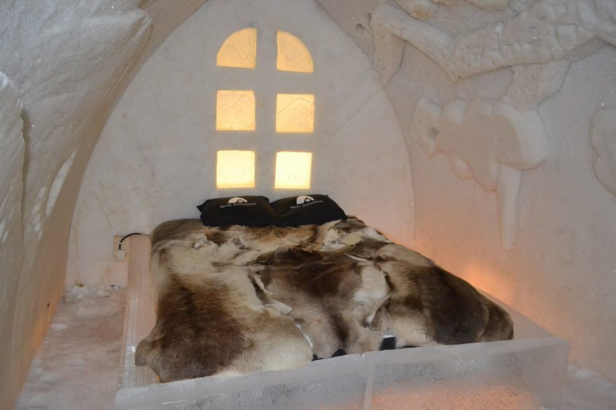 Ledový hotel za severním polárním kruhem