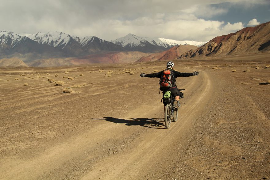 Jízda na náhorních pláních Pamíru, Tádžikistán