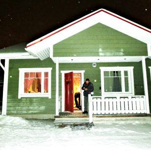 Srub, který jsme si pronajali, Finsko