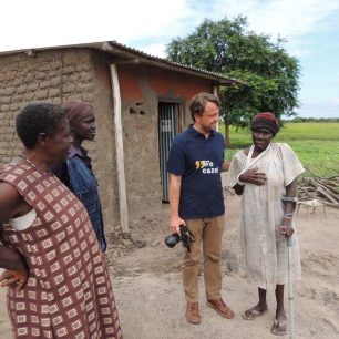 Jan Koubek Kejzlar letos v srpnu navštívil uprchlický tábor Rhino v Ugandě, kde našlo střechu nad hlavou tisíce jihosúdánských uprchlíků, autorka fotografie: Kateřina Struhová/CARE