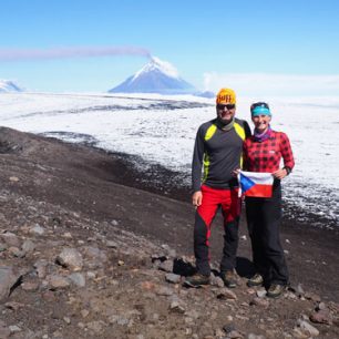 Při výstupu na pamírskou horu Muztagh Ata (7549 m) v roce 2013 stanula Markéta Hanáková bez použití kyslíku ve výšce 7219 m, tedy nejvýš, kam kdo na světě s kardiostimulátorem vystoupil