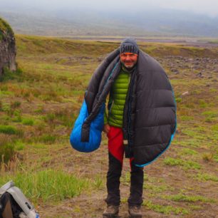 Pohybovat se tu dá úplně mimo turistické chodníky, kterých tu ostatně není moc, a nasávat zvláštní atmosféru Kamčatky plnými doušky, Kamčatka, Rusko