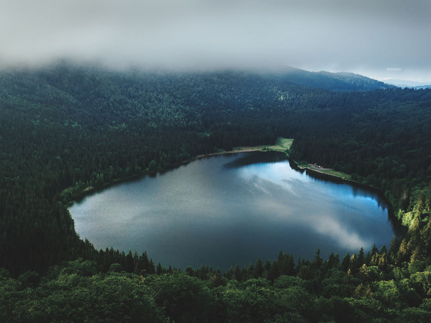 Jezero Svatá Anna, Transylvánie, Rumunsko